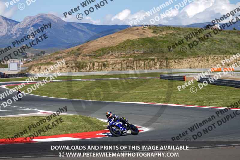 cadwell no limits trackday;cadwell park;cadwell park photographs;cadwell trackday photographs;enduro digital images;event digital images;eventdigitalimages;navarra;no limits trackdays;peter wileman photography;racing digital images;trackday digital images;trackday photos